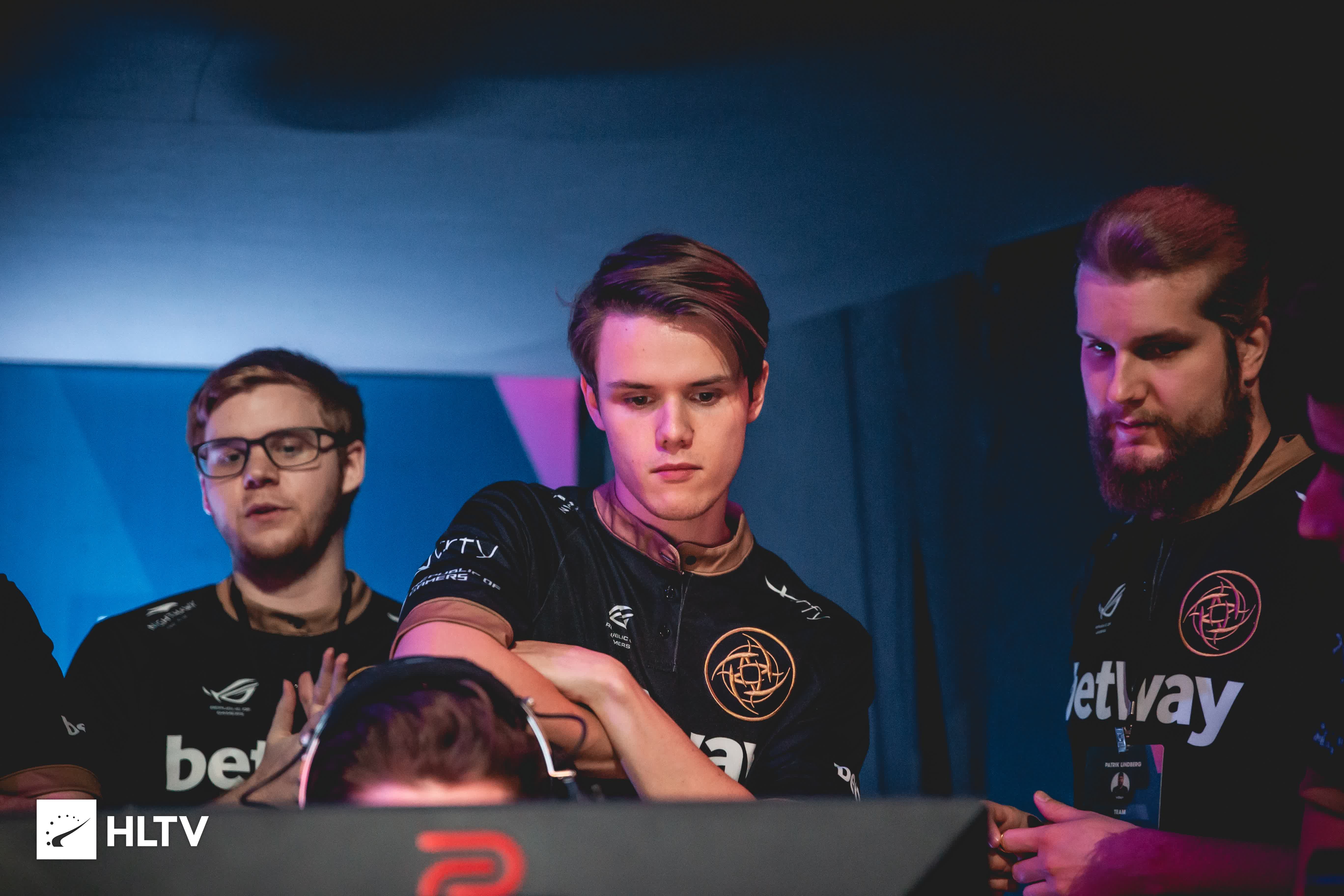 率晋级的2 率晋级的2